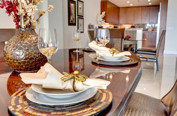 From Lighting to Layout: Premium Staging Trends Explained