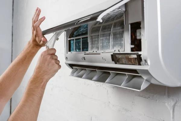 When to Schedule Professional Air Conditioning System Repair